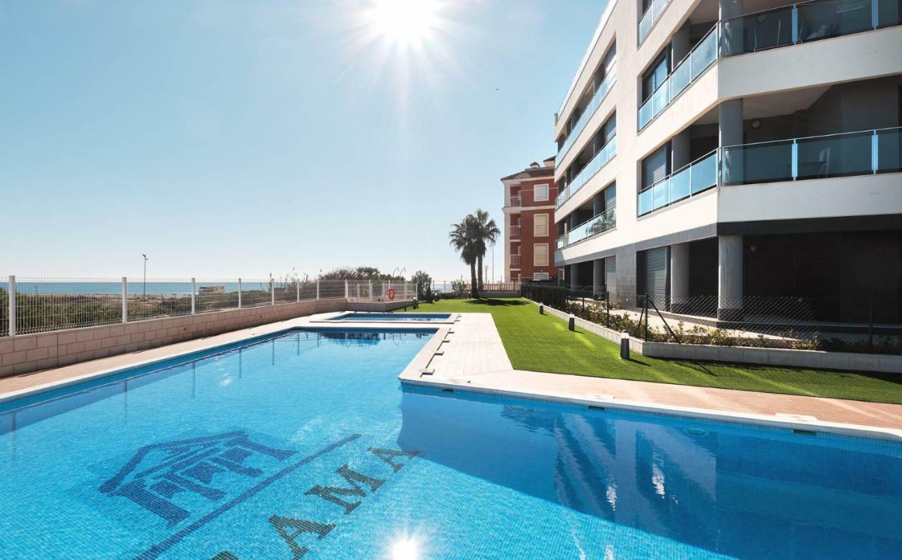 Sunny Sea Apartment Ла Мата Екстериор снимка
